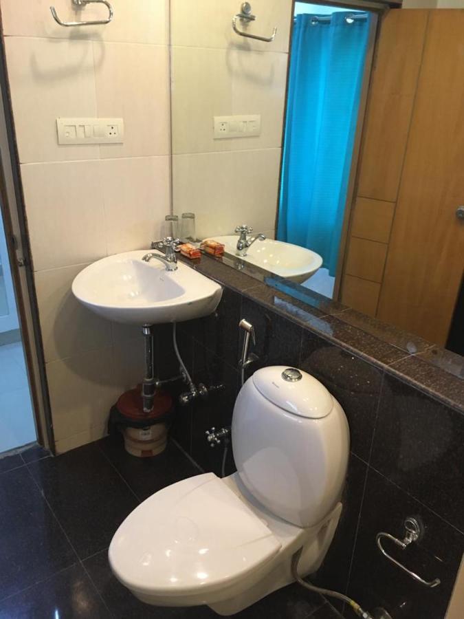 היידראבד Fabhotel A&M - Nr Lv Prasad Institute, Banjara Hills מראה חיצוני תמונה